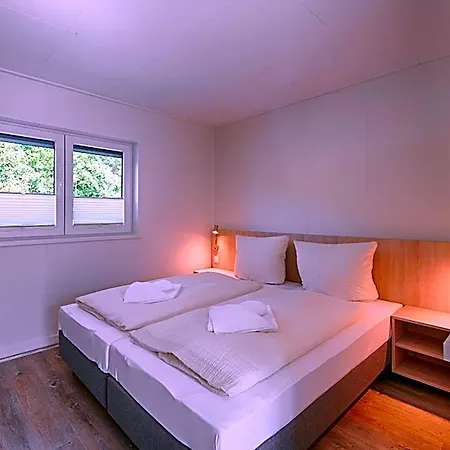 Karlslust 3*